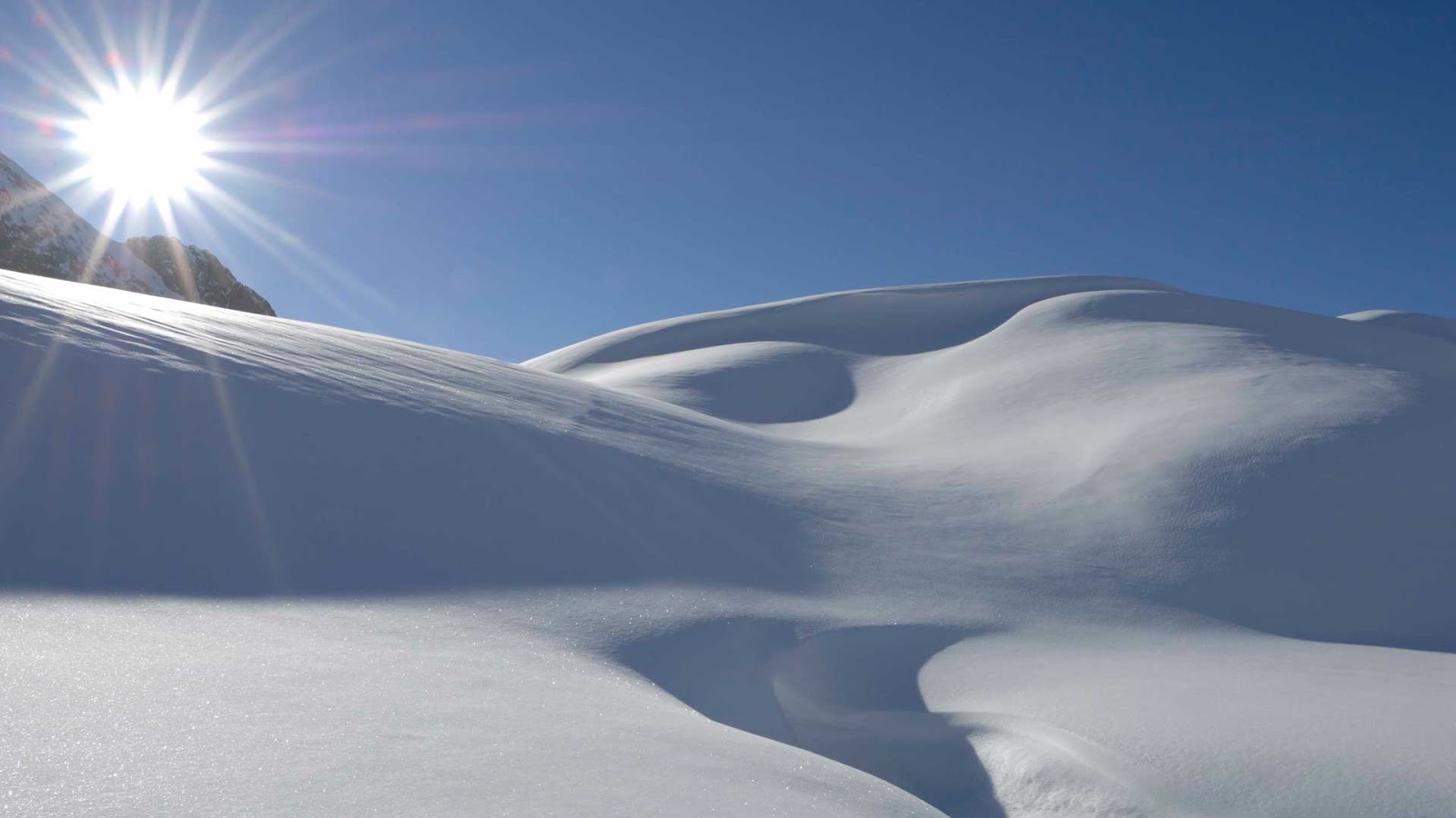 Schnee sublimiert bei Minusgraden Schnee sublimiert bei Minusgraden