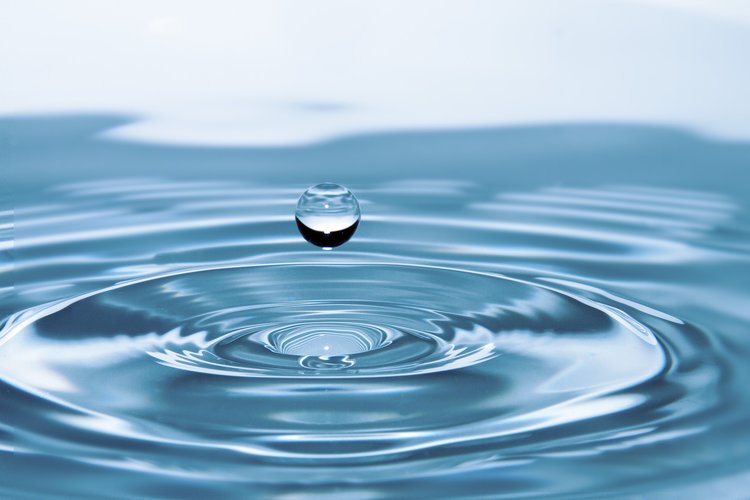 Vertreter der Wasserstoffbrückenbindung: Wasser
