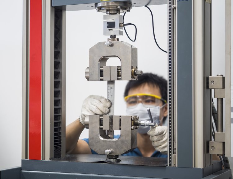 Prüfmaschine Prüfmaschine